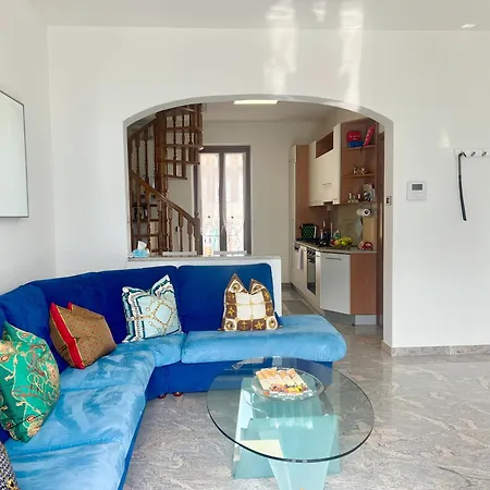 Loft Apartman Colonno